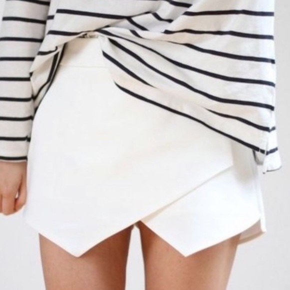 Zara Dresses & Skirts - Zara skirt